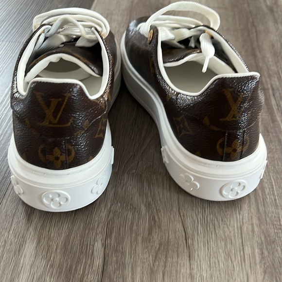 Authentic Louis Vuitton shoes. Worn only once!!! - Picture 6 of 7
